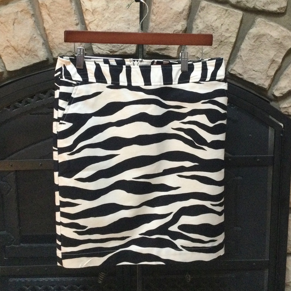 Merona Fully Lined, Zebra Print Skirt, Size 4
